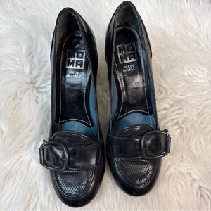MOMA Made In Italy Black Leather Pumps With Buckle 37 6.5
